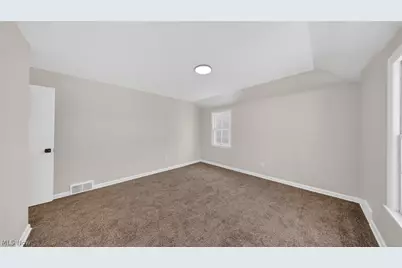 16811 Invermere Avenue, Loveland, OH 44128 - Photo 34