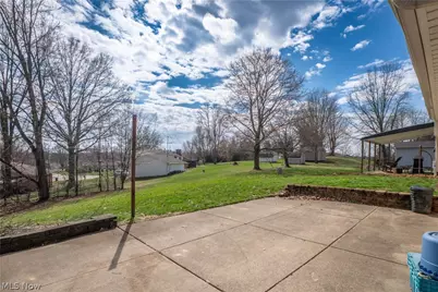3878 Sprucehaven Street NW, Uniontown, OH 44685 - Photo 36