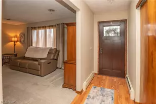 3878 Spruce Haven St NW, Uniontown, OH 44685 - Photo 4