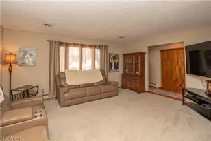 3878 Spruce Haven St NW, Uniontown, OH 44685 - Photo 6