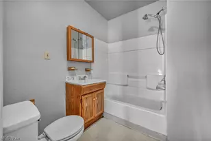 12805 Parkhill Ave, Loveland, OH 44120 - Photo 26