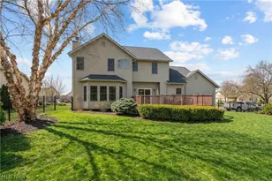806 Forrest Ridge Dr, Dover, OH 44622 - Photo 4
