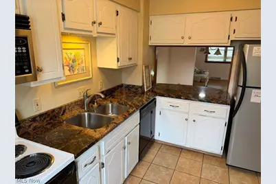 503 Oakmont Court, Wooster, OH 44691 - Photo 4