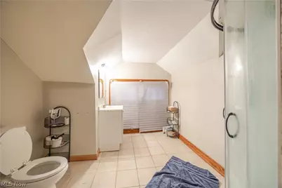 3152 E Derbyshire Road, Cleveland Heights, OH 44118 - Photo 16