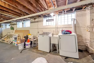 3152 E Derbyshire Road, Cleveland Heights, OH 44118 - Photo 20