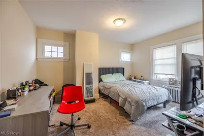 3152 E Derbyshire Road, Cleveland Heights, OH 44118 - Photo 32