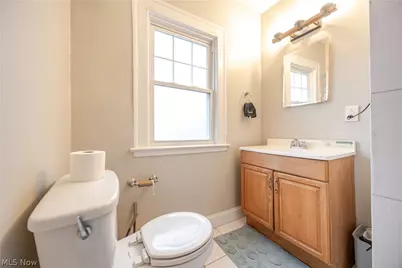 3152 E Derbyshire Road, Cleveland Heights, OH 44118 - Photo 12
