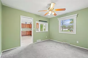 13257 Whitney Rd, Strongsville, OH 44136 - Photo 12