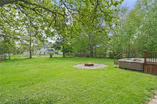 13257 Whitney Rd, Strongsville, OH 44136 - Photo 30