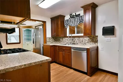 4950 Myrtle Avenue NW, Warren, OH 44483 - Photo 16