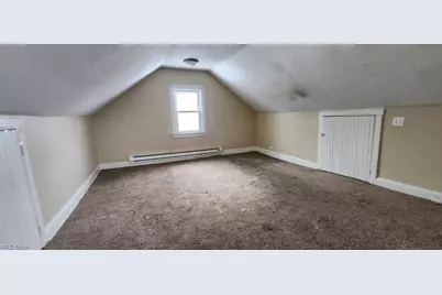 3599 Grosvenor Road, Cleveland Heights, OH 44118 - Photo 20