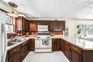 8511 Freedom Rd, Windham, OH 44288 - Photo 8