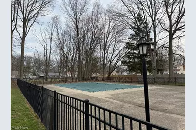 4179 Columbia Road, North Olmsted, OH 44070 - Photo 4