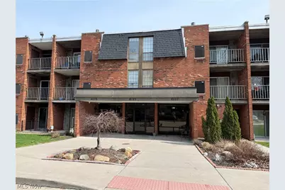 4179 Columbia Road, North Olmsted, OH 44070 - Photo 1