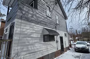 14013 Milverton Rd, Loveland, OH 44120 - Photo 2