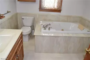 196 Maple Ave, St Clairsville, OH 43950 - Photo 12