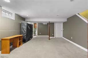 366 Lansing Rd, Akron, OH 44312 - Photo 20