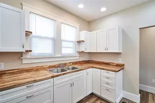 688 Dayton St, Akron, OH 44310 - Photo 20