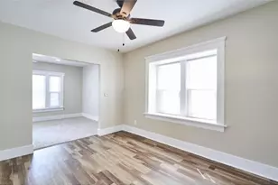 688 Dayton St, Akron, OH 44310 - Photo 22