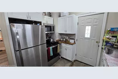 688 Dayton Street, Akron, OH 44310 - Photo 40