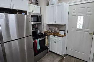 688 Dayton St, Akron, OH 44310 - Photo 40