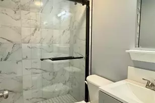 1615 E 47th St, Loveland, OH 44103 - Photo 4