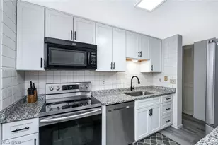 925 Gayer Dr, Medina, OH 44256 - Photo 18