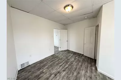 1884 E 120th Street, Loveland, OH 44106 - Photo 10