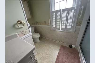 105 Pine Knoll Terrace, St Clairsville, OH 43950 - Photo 18