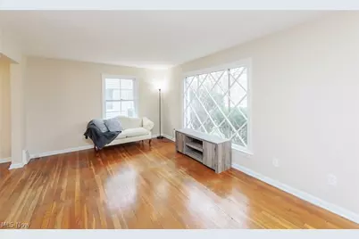 4037 Monticello Boulevard, Cleveland Heights, OH 44121 - Photo 6