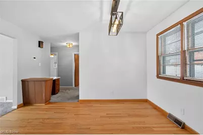 390 Ridgefield Avenue, Boardman, OH 44512 - Photo 6