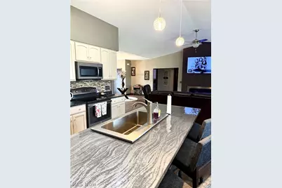 38612 Bell Road, Willoughby, OH 44094 - Photo 16