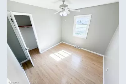 7621 Miami Road, Mentor on the Lake, OH 44060 - Photo 10