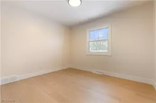 960 Impala Dr, Akron, OH 44319 - Photo 26