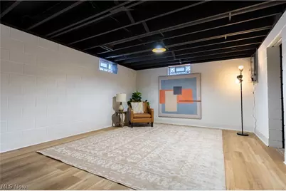 960 Impala Drive, Akron, OH 44319 - Photo 32