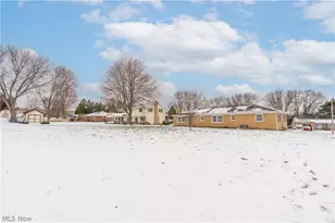 960 Impala Dr, Akron, OH 44319 - Photo 36