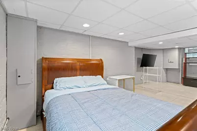 12404 Larchmere Boulevard, Loveland, OH 44120 - Photo 14