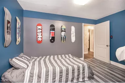 926 Sherwood Drive, Elyria, OH 44035 - Photo 16