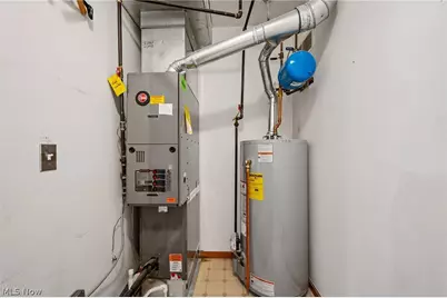 2401 Bunker Lane #A, Willoughby, OH 44094 - Photo 24