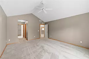 2401 Bunker Ln, Willoughby, OH 44094 - Photo 18