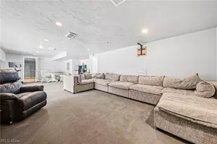 28900 Gates Mills Blvd, Pepper Pike, OH 44124 - Photo 38