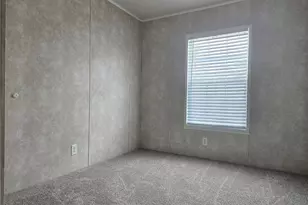 202 W Main Rd, Conneaut, OH 44030 - Photo 8