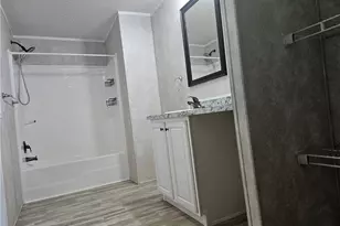 202 W Main Rd, Conneaut, OH 44030 - Photo 18