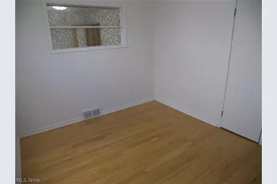 20871 Trebec Boulevard, Euclid, OH 44119 - Photo 18