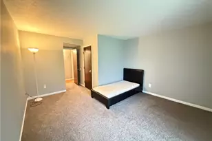 10436 N Church Dr, Parma Heights, OH 44130 - Photo 8