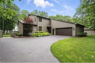 263 E Pine Lake Road, North Lima, OH 44452 - Photo 1