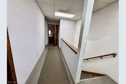 1050 and 1062 Triplett Boulevard, Akron, OH 44306 - Photo 42