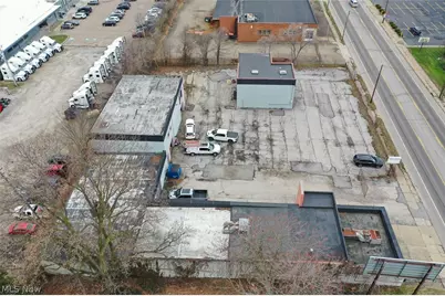 1050 and 1062 Triplett Boulevard, Akron, OH 44306 - Photo 12