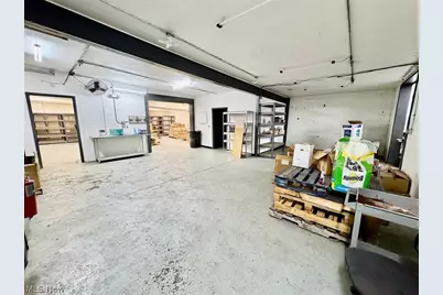 1050 and 1062 Triplett Boulevard, Akron, OH 44306 - Photo 34