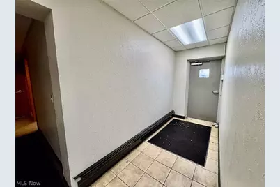 1050 and 1062 Triplett Boulevard, Akron, OH 44306 - Photo 30